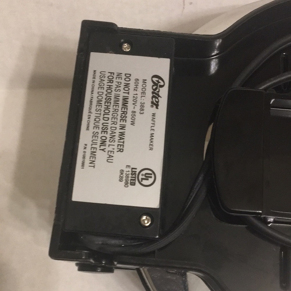 Waffle Maker - Picture 15 of 16